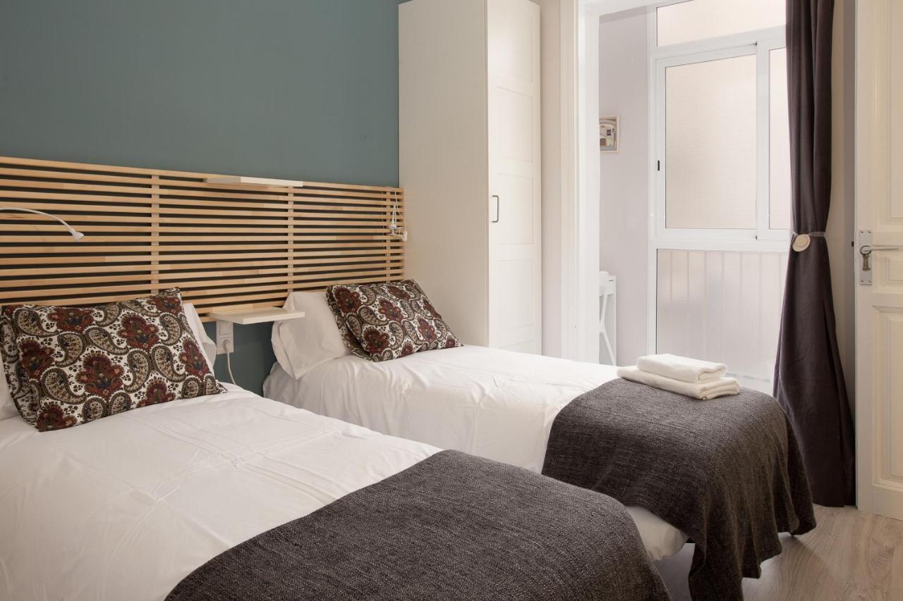 Enjoy Apartments Vp Camp Nou Barcelona Ngoại thất bức ảnh